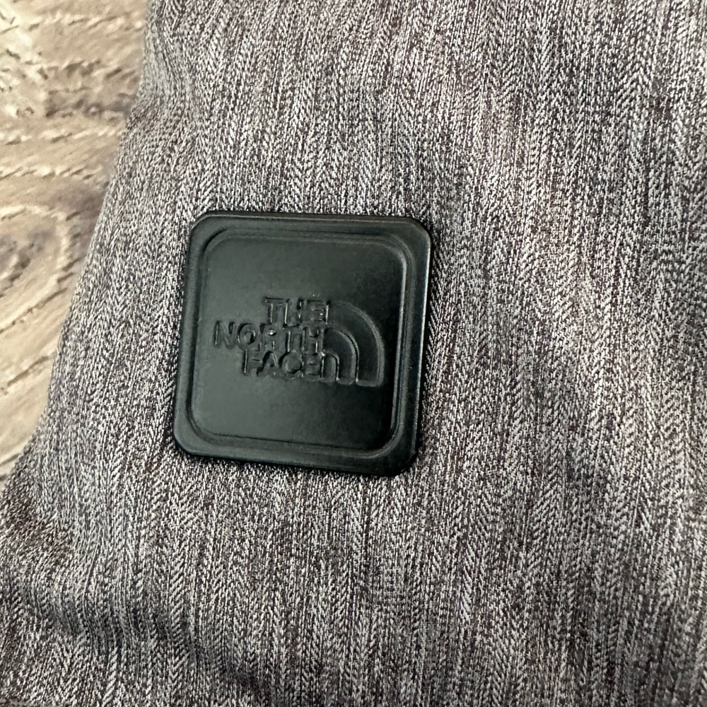 The North Face - Women’s Goose Down Parka - Size Small - Picture 8 of 10